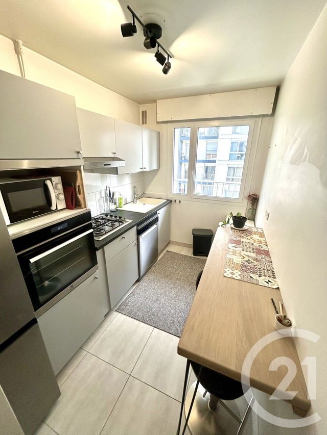 Appartement F2 &agrave; louer - 2 pi&egrave;ces - 43,70 m2 - Paris - 75015 - ILE-DE-FRANCE