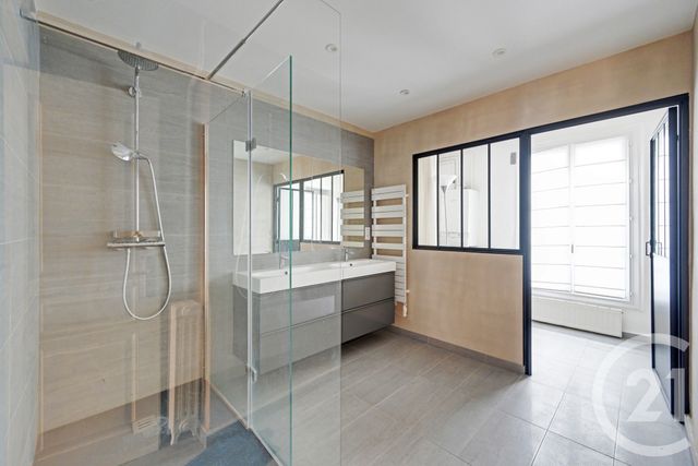 Appartement F5 &agrave; louer - 5 pi&egrave;ces - 180 m2 - Paris - 75008 - ILE-DE-FRANCE