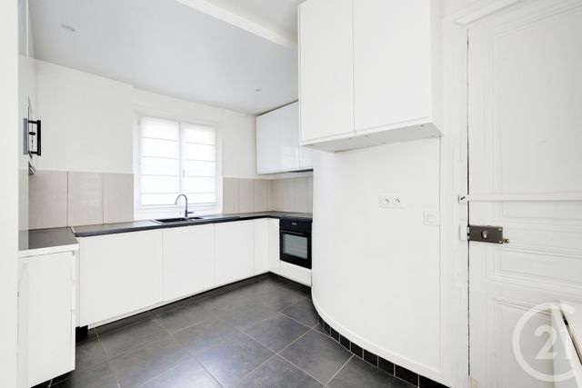 Appartement F5 &agrave; louer - 5 pi&egrave;ces - 180 m2 - Paris - 75008 - ILE-DE-FRANCE