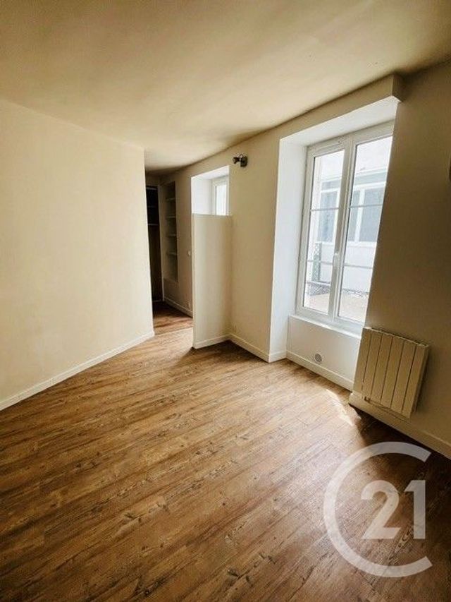 Appartement F2 &agrave; louer - 2 pi&egrave;ces - 29 m2 - Paris - 75015 - ILE-DE-FRANCE