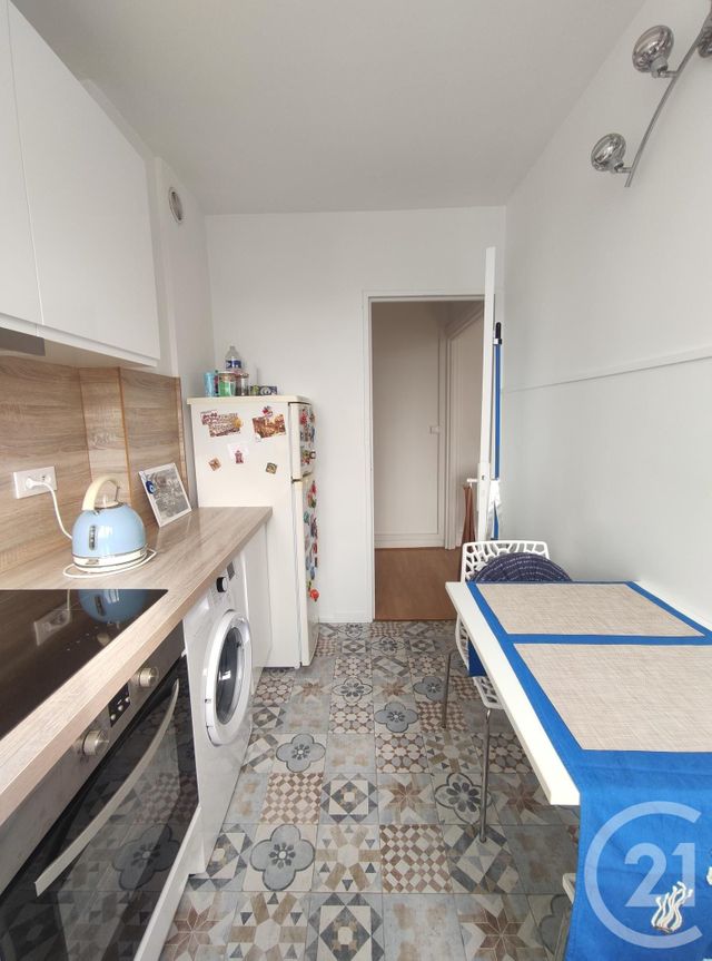 Appartement F2 &agrave; louer - 2 pi&egrave;ces - 40,80 m2 - Paris - 75015 - ILE-DE-FRANCE