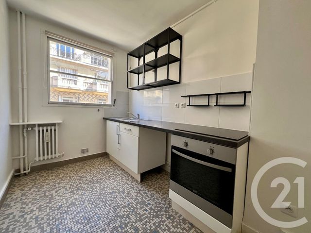 Appartement F3 &agrave; louer - 3 pi&egrave;ces - 78,40 m2 - Paris - 75007 - ILE-DE-FRANCE