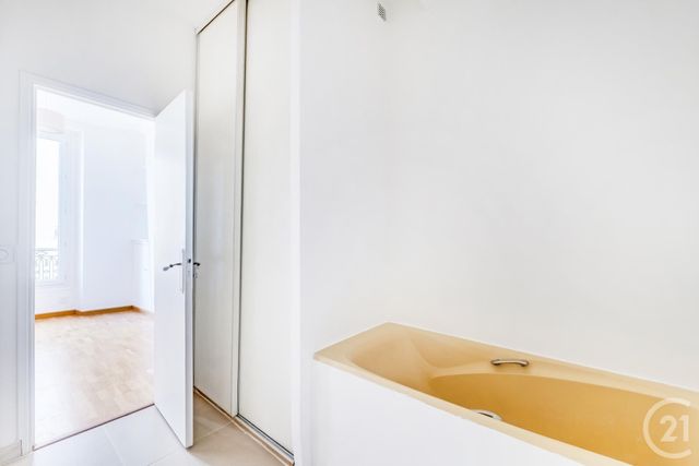 Appartement F2 &agrave; vendre - 2 pi&egrave;ces - 30,74 m2 - Paris - 75015 - ILE-DE-FRANCE