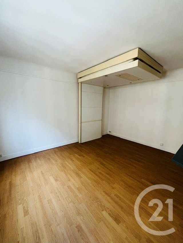 Appartement F1 &agrave; louer - 1 pi&egrave;ce - 25 m2 - Paris - 75007 - ILE-DE-FRANCE
