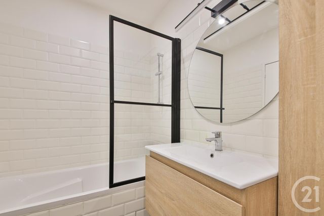 Appartement F2 &agrave; vendre - 2 pi&egrave;ces - 70,48 m2 - Paris - 75015 - ILE-DE-FRANCE