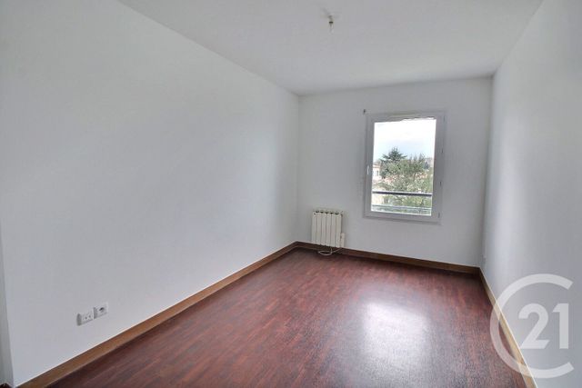 Appartement T3 &agrave; vendre - 3 pi&egrave;ces - 65,60 m2 - Villenave D Ornon - 33 - AQUITAINE