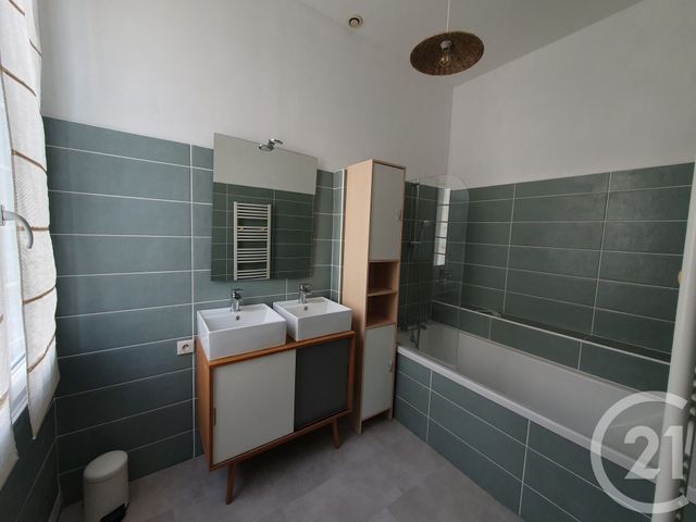 Appartement T2 &agrave; louer - 3 pi&egrave;ces - 53,76 m2 - Bordeaux - 33 - AQUITAINE