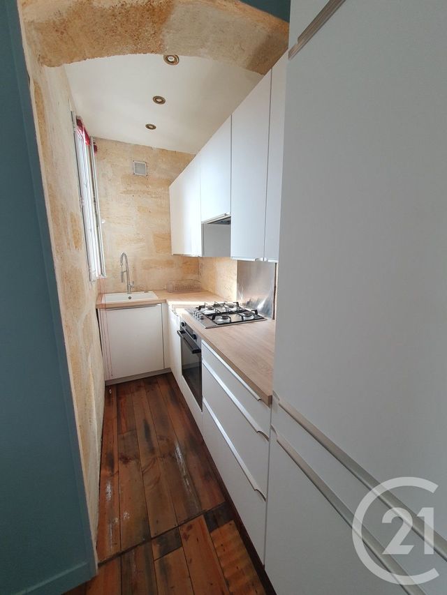 Appartement T2 &agrave; louer - 3 pi&egrave;ces - 53,76 m2 - Bordeaux - 33 - AQUITAINE