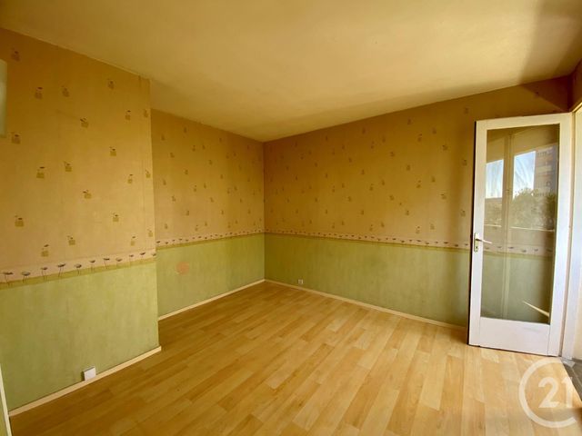 Appartement T4 &agrave; louer - 4 pi&egrave;ces - 66,96 m2 - Le Bouscat - 33 - AQUITAINE