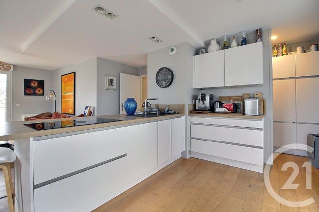 Appartement F4 à vendre - 4 pièces - 87 m2 - Talence - 33 - AQUITAINE