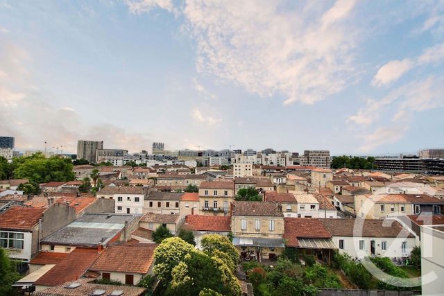 Appartement F4 à vendre - 4 pièces - 78,53 m2 - Bordeaux - 33 - AQUITAINE