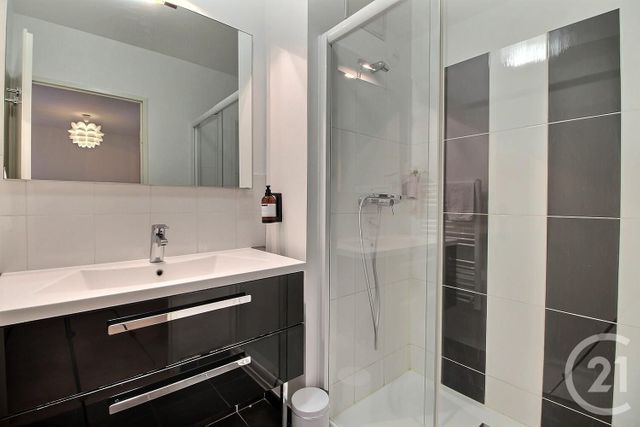 Appartement à vendre - 2 pièces - 53,50 m2 - Talence - 33 - AQUITAINE