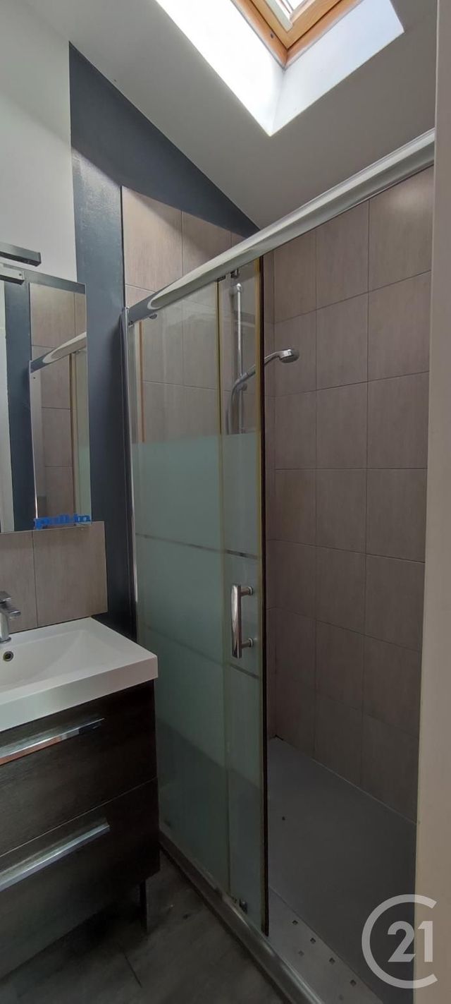 Maison &agrave; louer - 4 pi&egrave;ces - 92,50 m2 - Talence - 33 - AQUITAINE