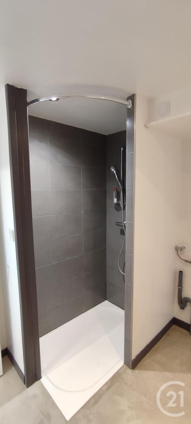 Maison &agrave; louer - 4 pi&egrave;ces - 92,50 m2 - Talence - 33 - AQUITAINE