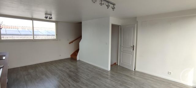 Maison &agrave; louer - 4 pi&egrave;ces - 92,50 m2 - Talence - 33 - AQUITAINE