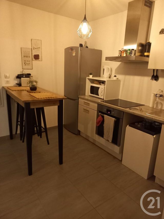 Appartement T4 à louer - 4 pièces - 89,83 m2 - Merignac - 33 - AQUITAINE