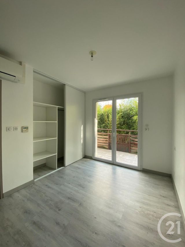 Appartement T4 à louer - 4 pièces - 89,83 m2 - Merignac - 33 - AQUITAINE