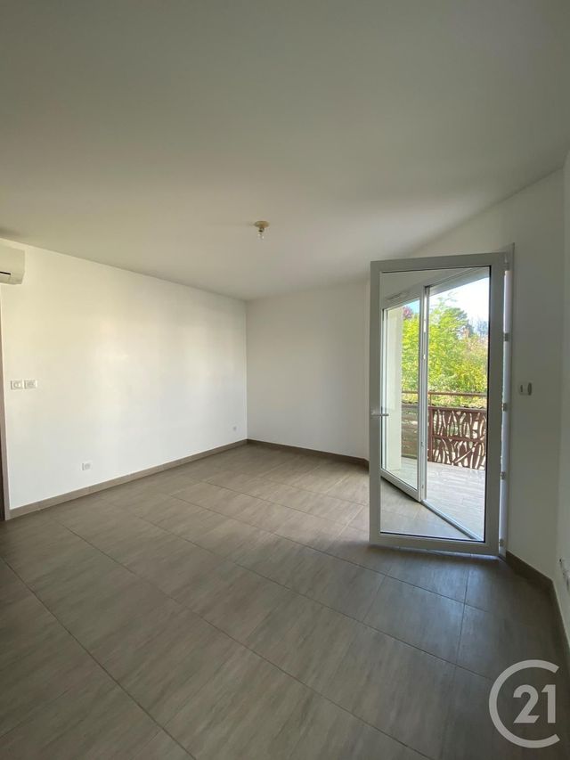 Appartement T4 à louer - 4 pièces - 89,83 m2 - Merignac - 33 - AQUITAINE