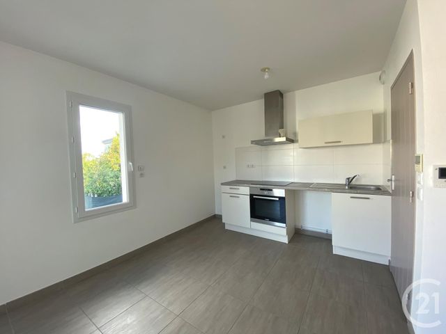 Appartement T4 à louer - 4 pièces - 89,83 m2 - Merignac - 33 - AQUITAINE