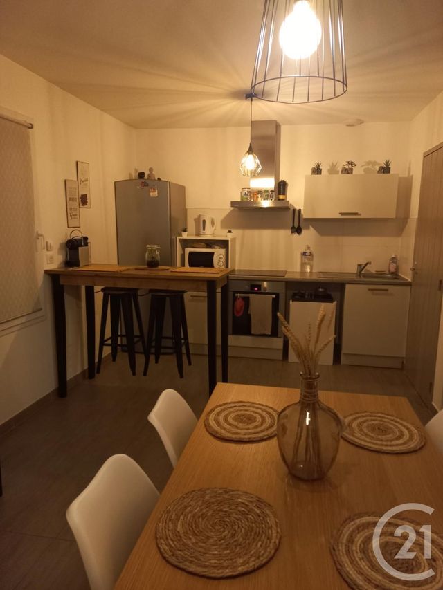 Appartement T4 à louer - 4 pièces - 89,83 m2 - Merignac - 33 - AQUITAINE