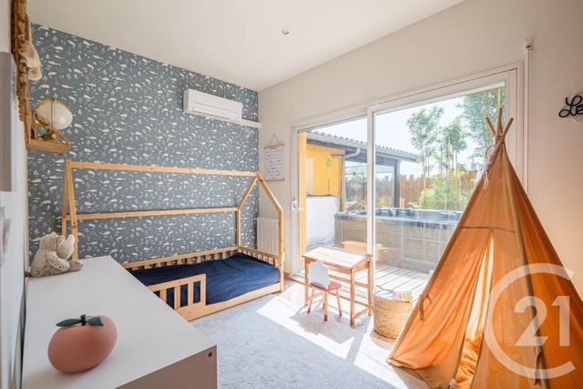 Maison à louer - 4 pièces - 137,75 m2 - Villenave D Ornon - 33 - AQUITAINE