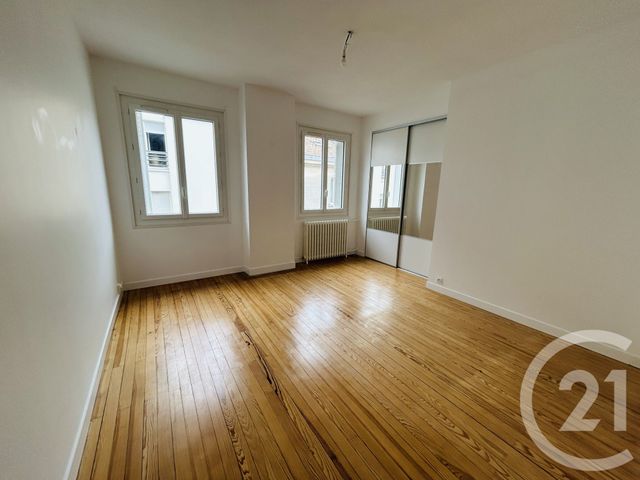 Appartement T5 &agrave; louer - 5 pi&egrave;ces - 111,12 m2 - Bordeaux - 33 - AQUITAINE