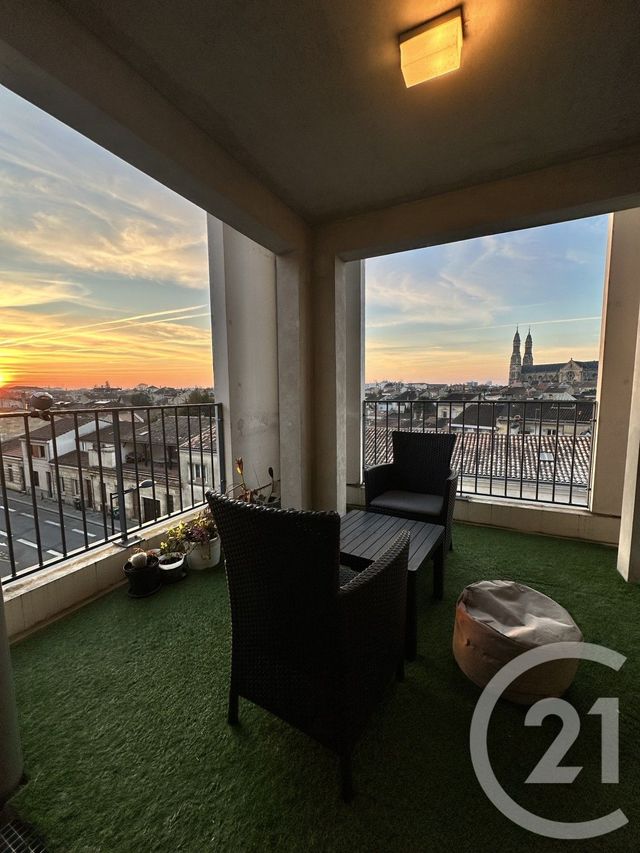 Appartement T3 &agrave; louer - 3 pi&egrave;ces - 64,49 m2 - Bordeaux - 33 - AQUITAINE