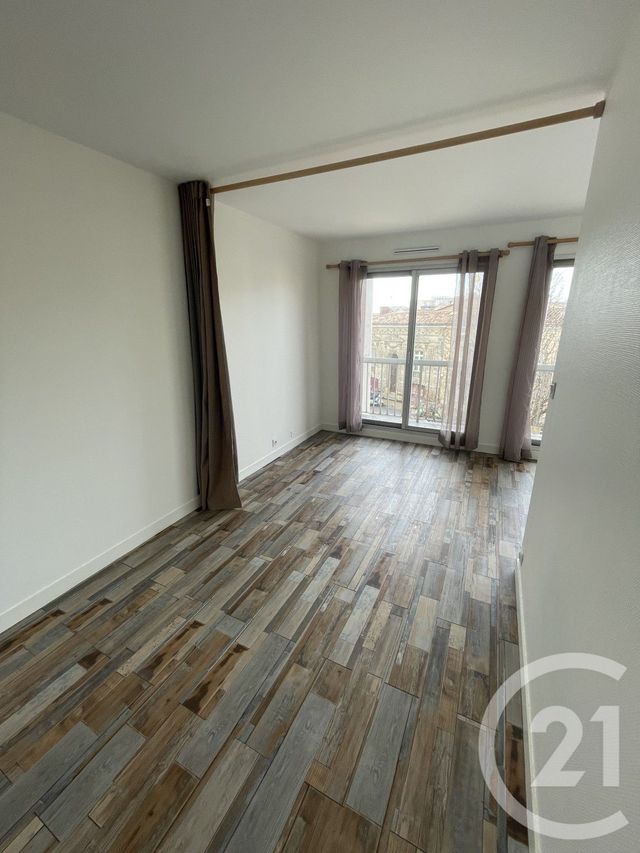 Appartement T1 &agrave; louer - 1 pi&egrave;ce - 31,17 m2 - Bordeaux - 33 - AQUITAINE
