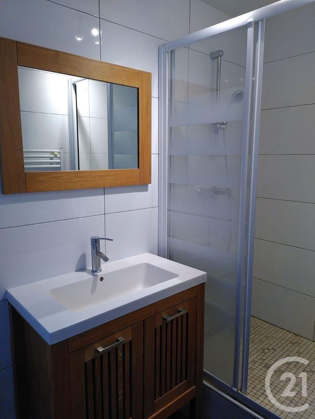 Appartement T1 &agrave; louer - 3 pi&egrave;ces - 41,30 m2 - Bordeaux - 33 - AQUITAINE