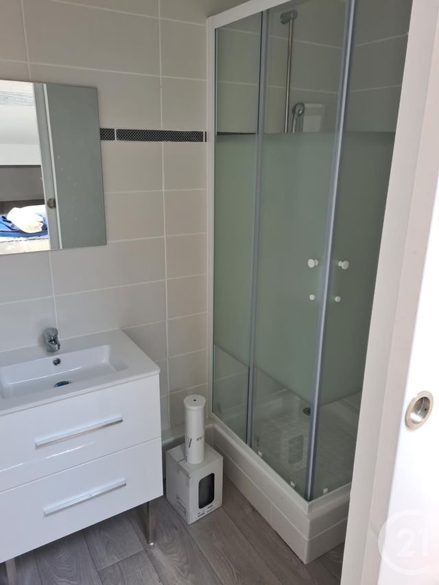 Appartement T2 &agrave; louer - 2 pi&egrave;ces - 19 m2 - Bordeaux - 33 - AQUITAINE