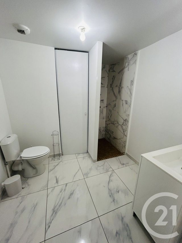 Appartement T1 &agrave; louer - 1 pi&egrave;ce - 30,29 m2 - Talence - 33 - AQUITAINE