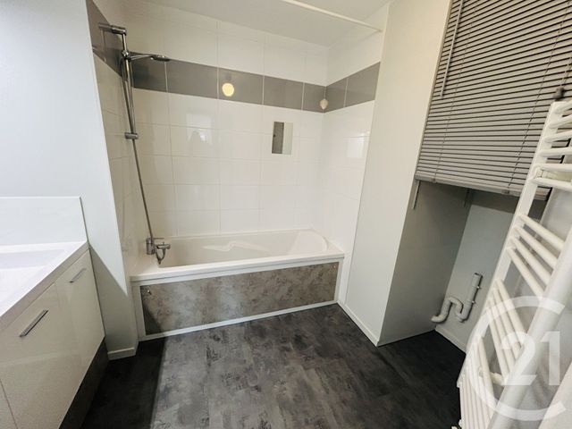 Appartement T3 &agrave; louer - 3 pi&egrave;ces - 67,46 m2 - Villenave D Ornon - 33 - AQUITAINE