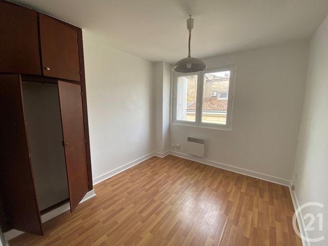 Appartement F3 &agrave; louer - 2 pi&egrave;ces - 45,29 m2 - Bordeaux - 33 - AQUITAINE