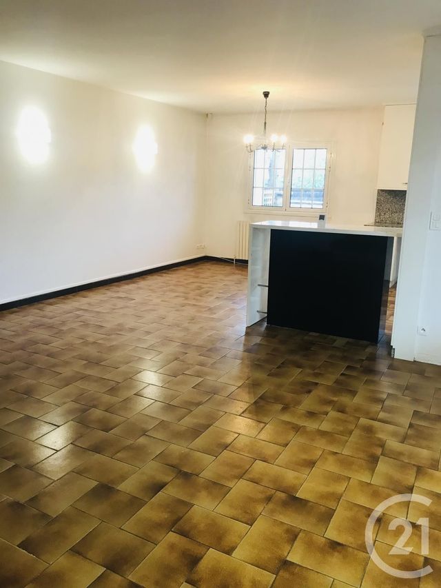 Maison &agrave; louer - 5 pi&egrave;ces - 112,82 m2 - Talence - 33 - AQUITAINE