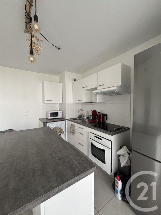 Appartement T2 &agrave; louer - 2 pi&egrave;ces - 40,02 m2 - Villenave D Ornon - 33 - AQUITAINE