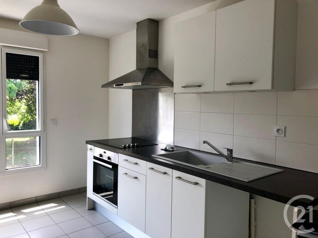 Appartement T3 &agrave; louer - 3 pi&egrave;ces - 69,40 m2 - Bordeaux - 33 - AQUITAINE