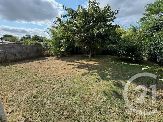 Maison &agrave; louer - 3 pi&egrave;ces - 71 m2 - St Loubes - 33 - AQUITAINE