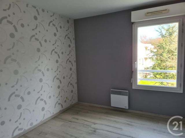 Appartement F3 &agrave; louer - 3 pi&egrave;ces - 63,43 m2 - Gradignan - 33 - AQUITAINE