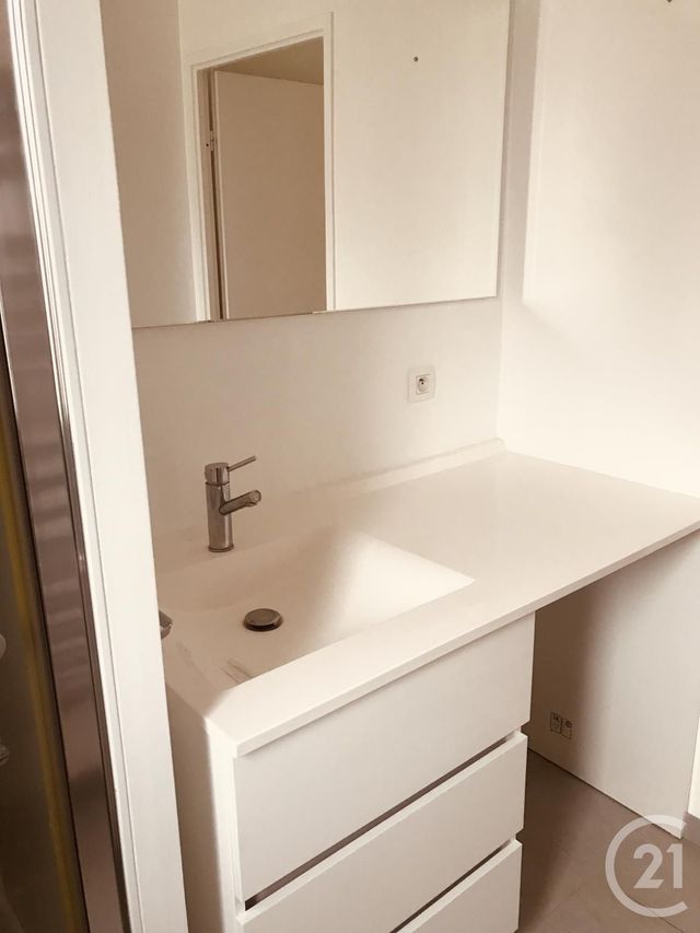 Appartement T2 &agrave; louer - 2 pi&egrave;ces - 41,70 m2 - Villenave D Ornon - 33 - AQUITAINE