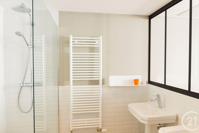 Appartement Chambre &agrave; louer - 1 pi&egrave;ce - 29 m2 - Bordeaux - 33 - AQUITAINE