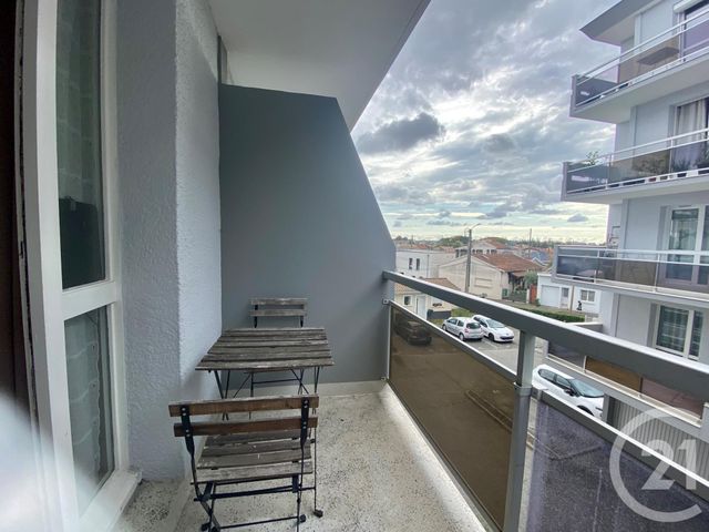 Appartement T1 &agrave; louer - 1 pi&egrave;ce - 19,21 m2 - Talence - 33 - AQUITAINE