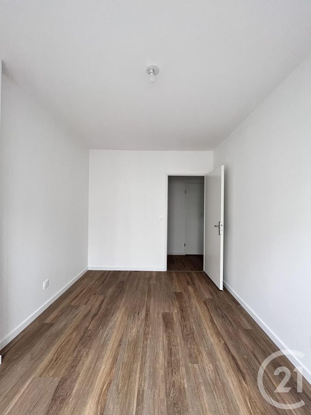 Appartement F3 &agrave; louer - 3 pi&egrave;ces - 66,14 m2 - Bordeaux - 33 - AQUITAINE