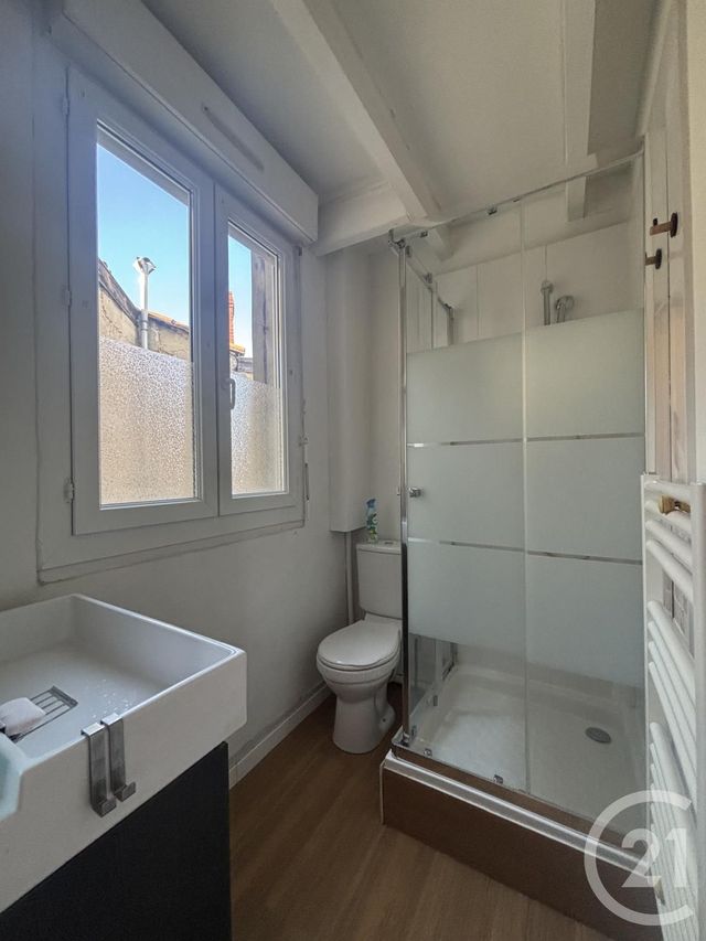 Appartement T1 &agrave; louer - 1 pi&egrave;ce - 36,96 m2 - Bordeaux - 33 - AQUITAINE