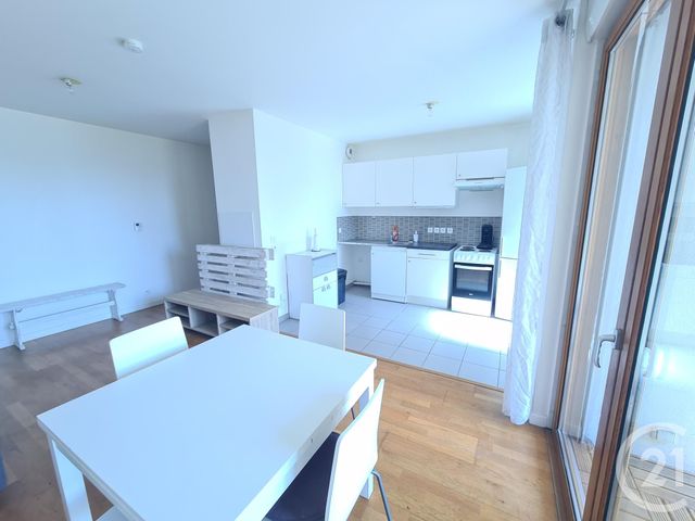 Appartement F2 &agrave; louer - 2 pi&egrave;ces - 43,35 m2 - Bordeaux - 33 - AQUITAINE