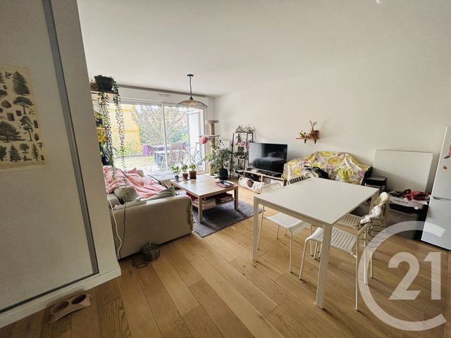 Appartement T3 &agrave; louer - 3 pi&egrave;ces - 68,13 m2 - Talence - 33 - AQUITAINE
