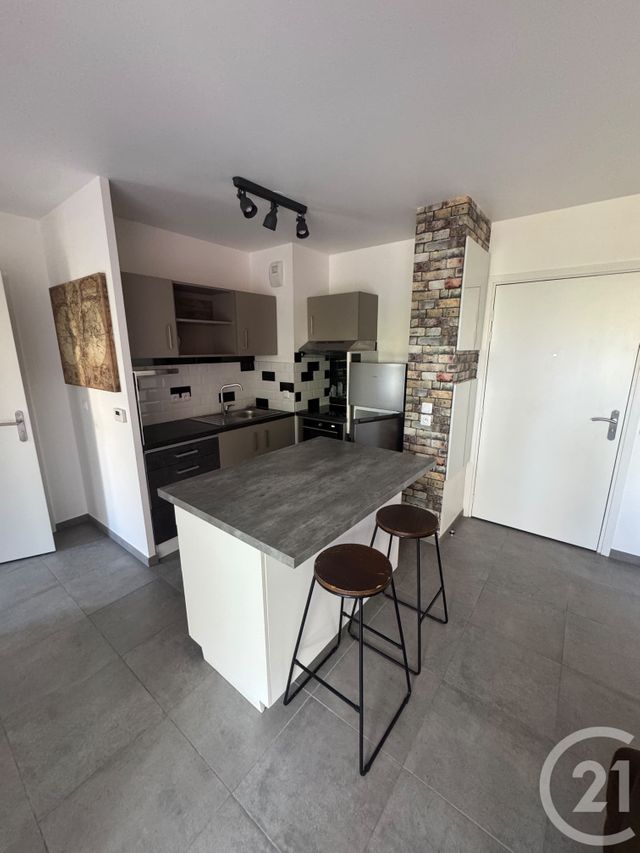 Appartement T2 &agrave; louer - 2 pi&egrave;ces - 42,80 m2 - Villenave D Ornon - 33 - AQUITAINE