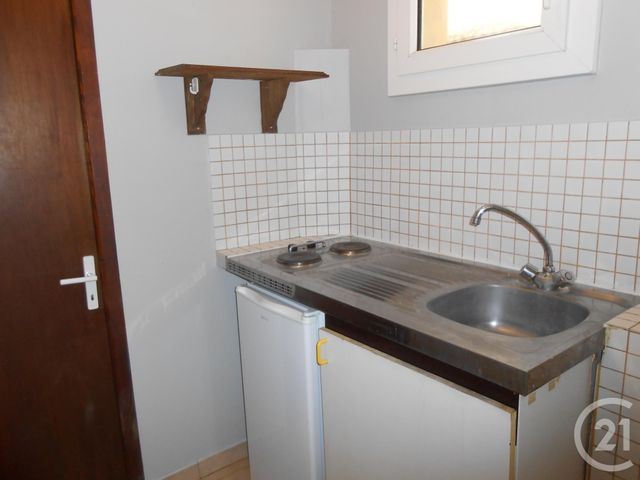 Appartement F1 &agrave; louer - 1 pi&egrave;ce - 27,17 m2 - Bordeaux - 33 - AQUITAINE