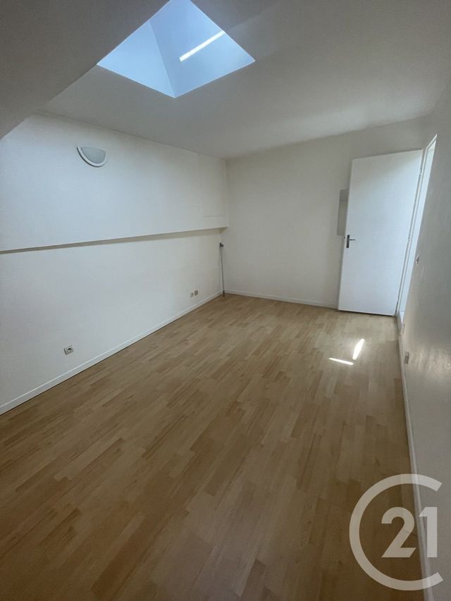 Appartement T3 &agrave; louer - 3 pi&egrave;ces - 54,13 m2 - Talence - 33 - AQUITAINE