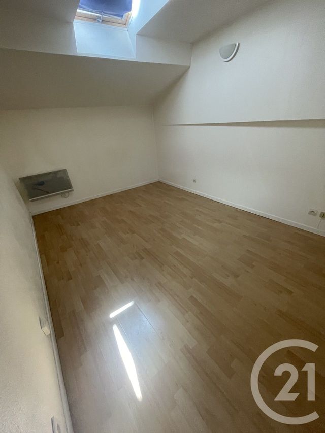 Appartement T3 &agrave; louer - 3 pi&egrave;ces - 54,13 m2 - Talence - 33 - AQUITAINE