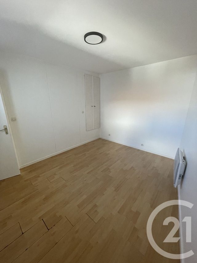 Appartement T3 &agrave; louer - 3 pi&egrave;ces - 54,13 m2 - Talence - 33 - AQUITAINE